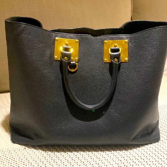 Sophie Hulme Handbags - Sophie Humle black Cromwell east west shopper